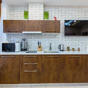 https://khreshchatyk-apartments.hotels-of-kiev.com