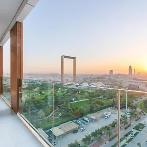 شقة Ultimate / 3 Beds / Gorgeous Frame And Park View / 250m From Metro / 1 Stop From World Trade Center, دبي