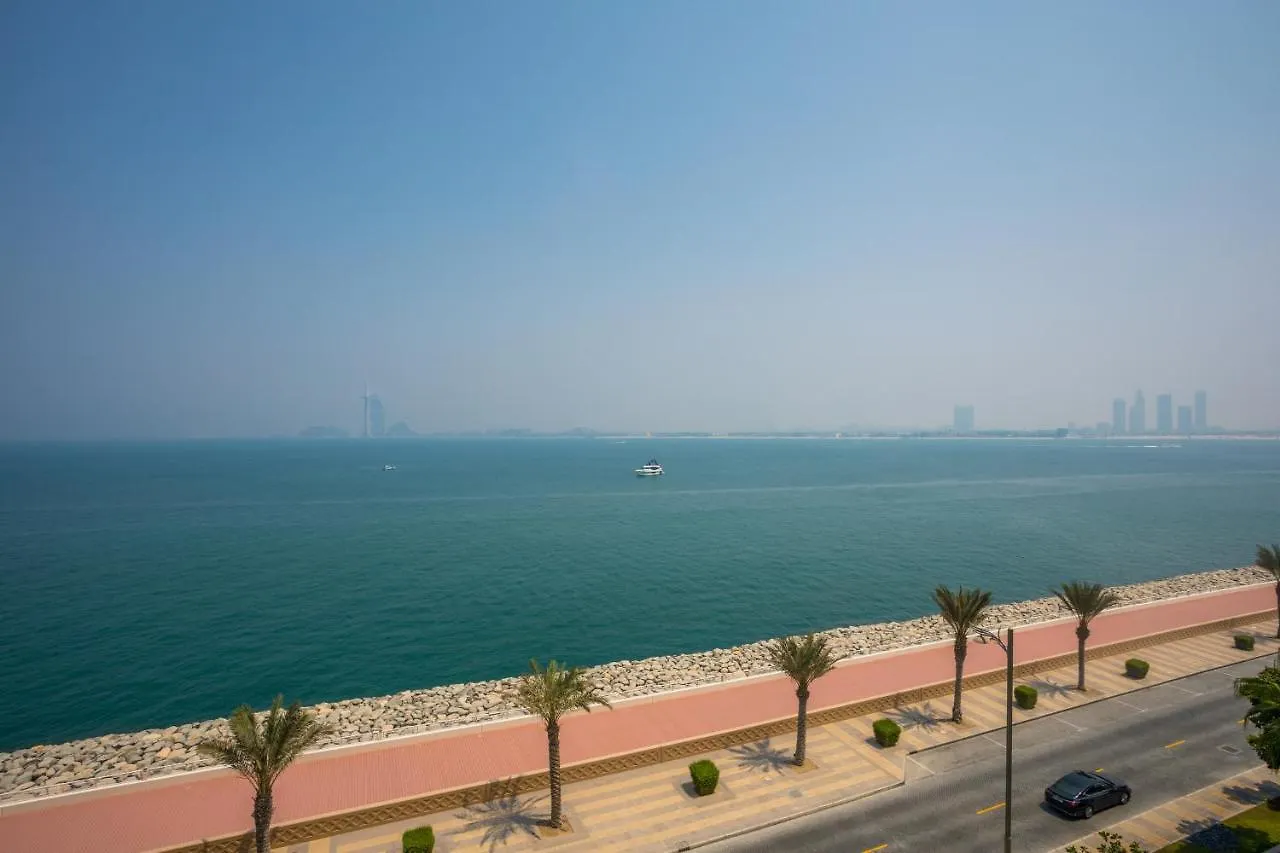 Signature Living Resort Apartments With Private Beach And Laguna Pool , Palm Jumeirah