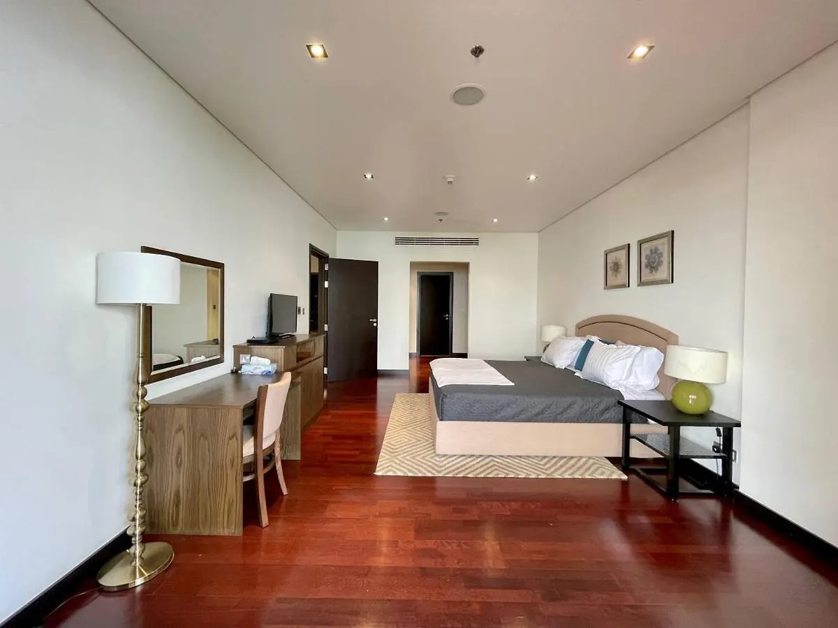 Signature Living Resort Apartments With Private Beach And Laguna Pool , Palm Jumeirah