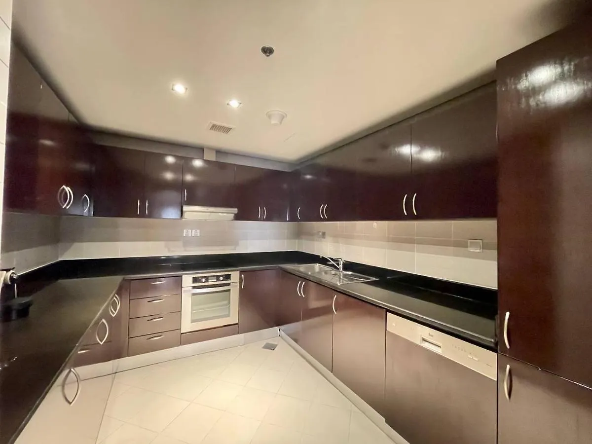 Signature Living Resort Apartments With Private Beach And Laguna Pool , Palm Jumeirah Dubai